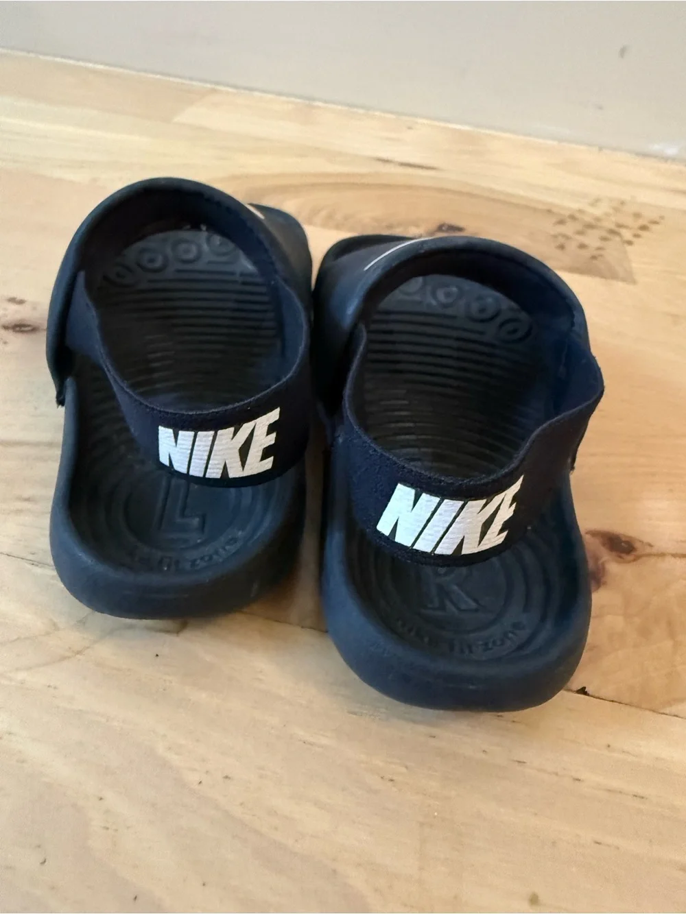Nike Kawa Toddler Slides Sandals Black Size 8C